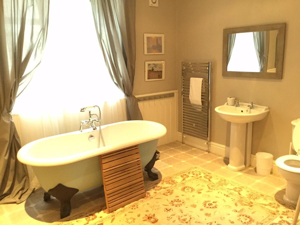 The Woodlands Hotel, Sandsend Уитби Экстерьер фото